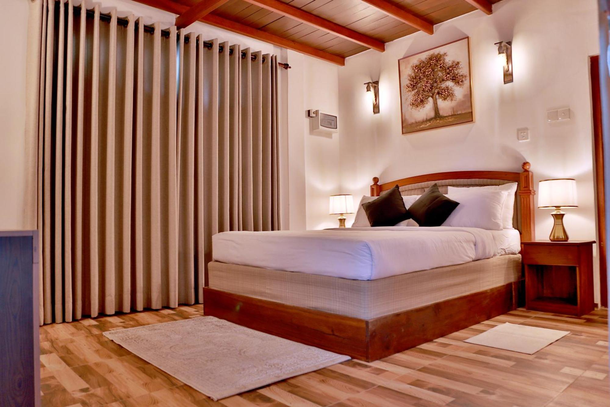 Tepraas Sigiriya Hotel Luaran gambar
