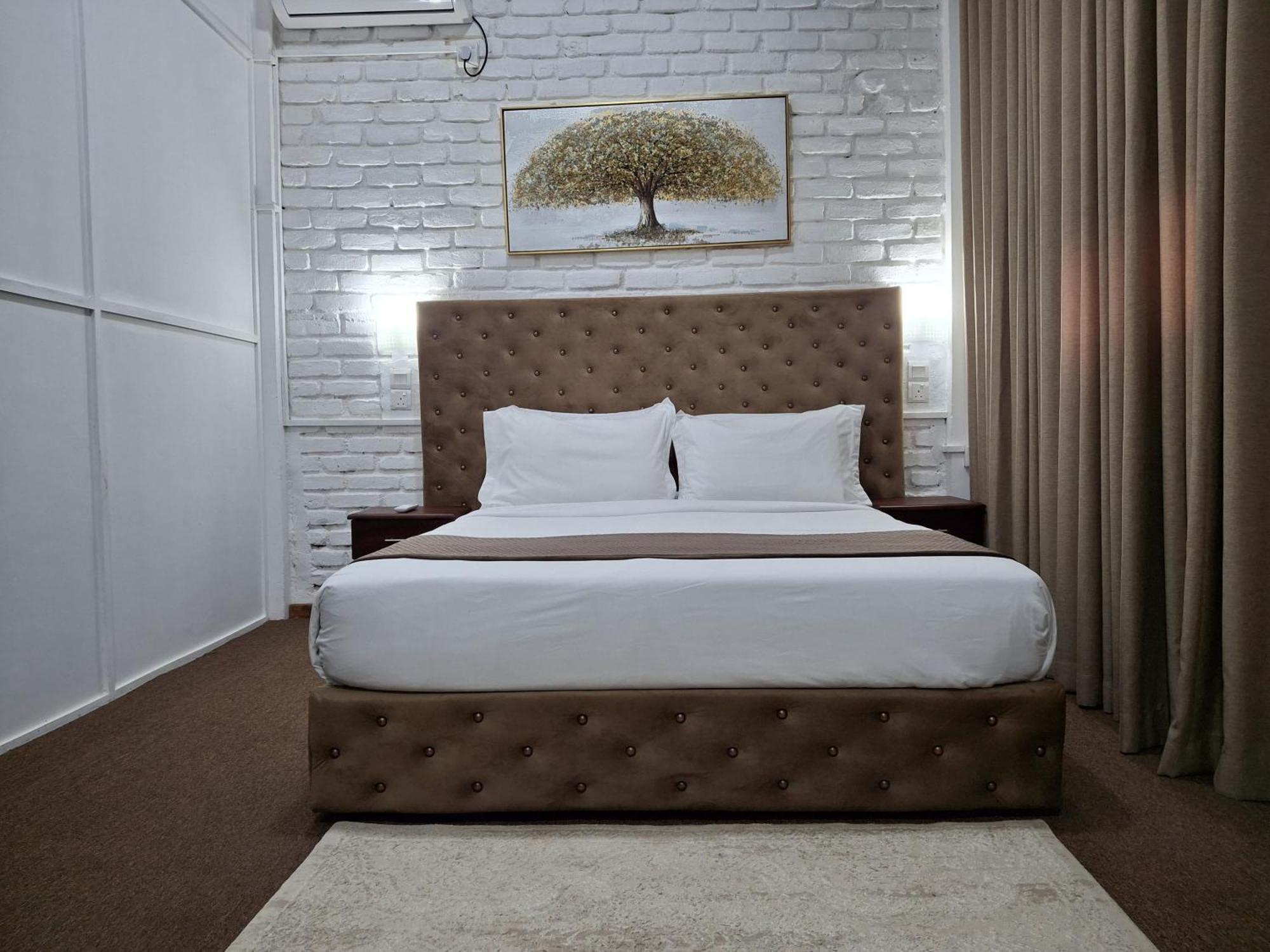 Tepraas Sigiriya Hotel Luaran gambar